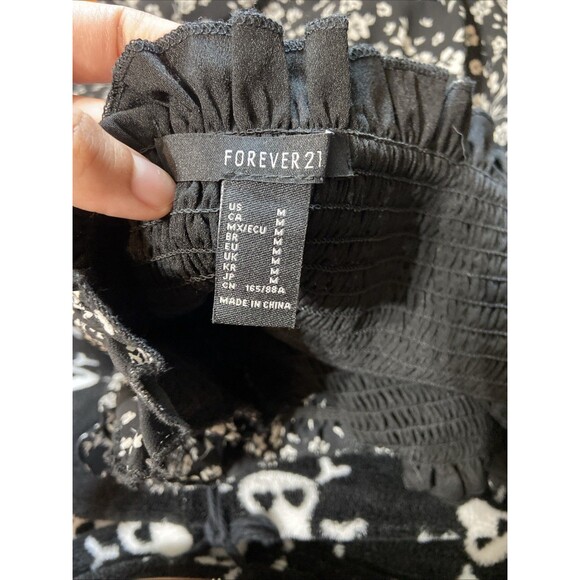 Forever 21 Black Daisy Smocked Long Sleeve Square-Neck Mini Dress – Size M - Picture 7 of 9